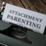 Stilurile de atașament în relații: de ce repetăm aceleași tipare toxice și cum ne putem vindeca emoțional